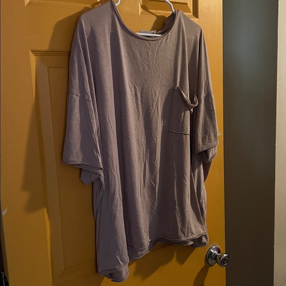 3X Oversized Zenana Outfitters Women’s Pocket Tee in Taupe